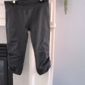 Girls Capri leggings